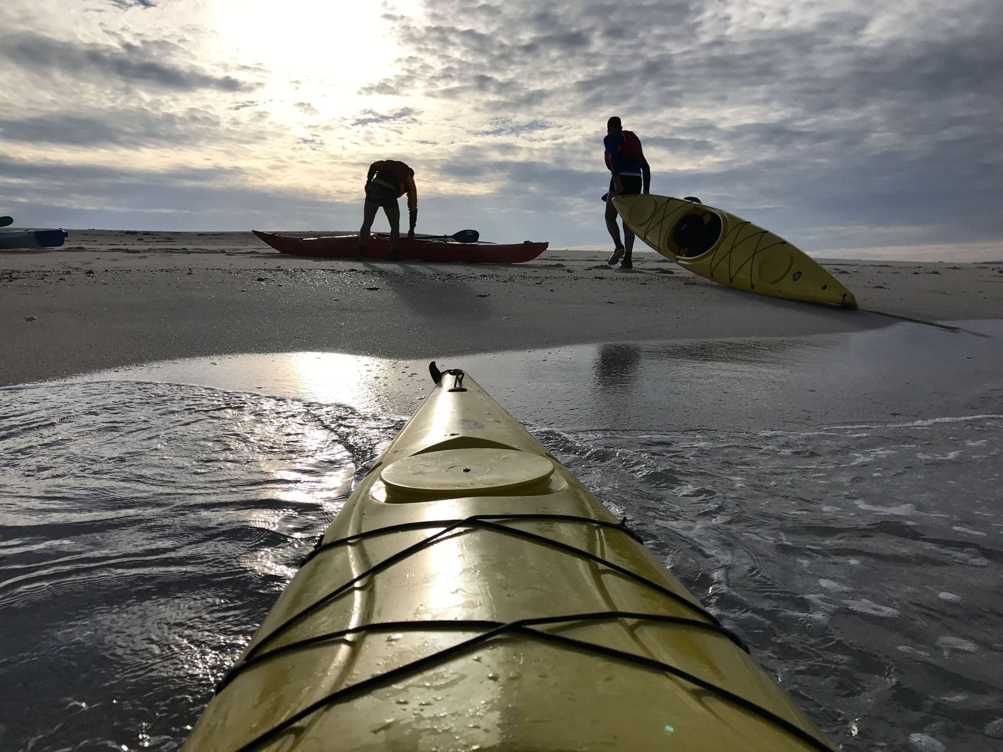 Cómo visitar el Islote de Areoso en 2026: permisos, kayak, mareas y consejos prácticos